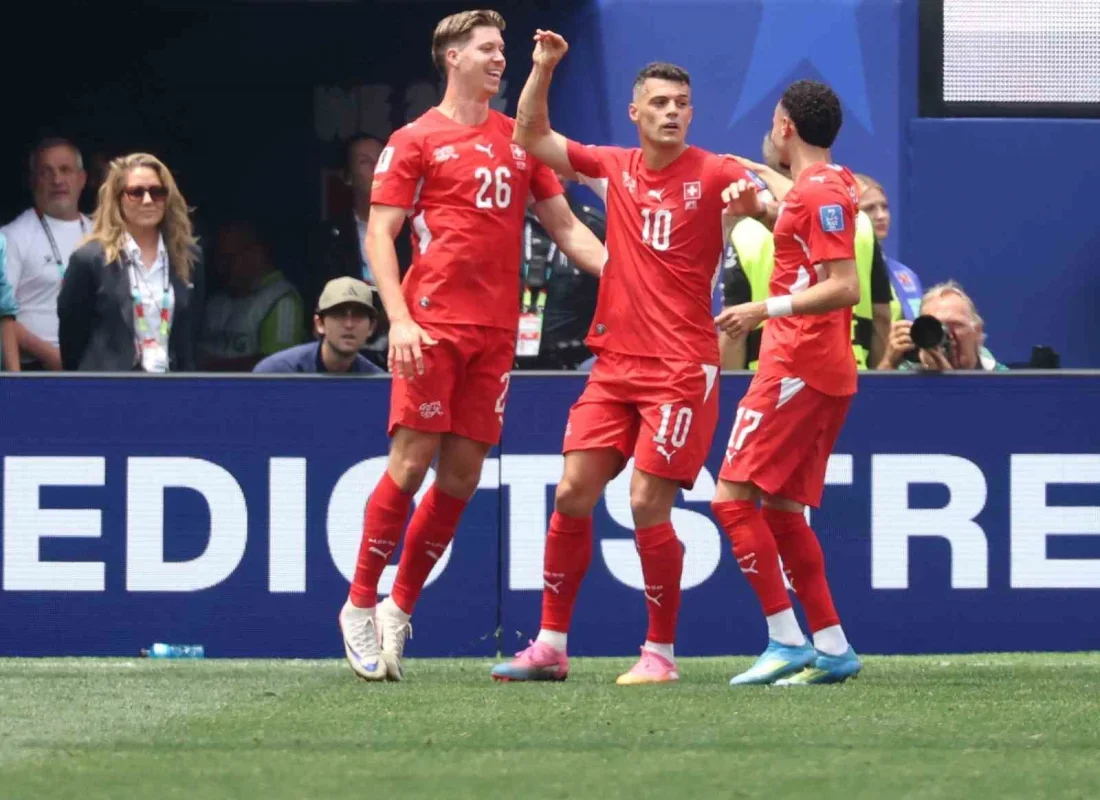 İsviçre, Bosna Hersek'i 4-1 yendi ve liderliğe yükseldi
