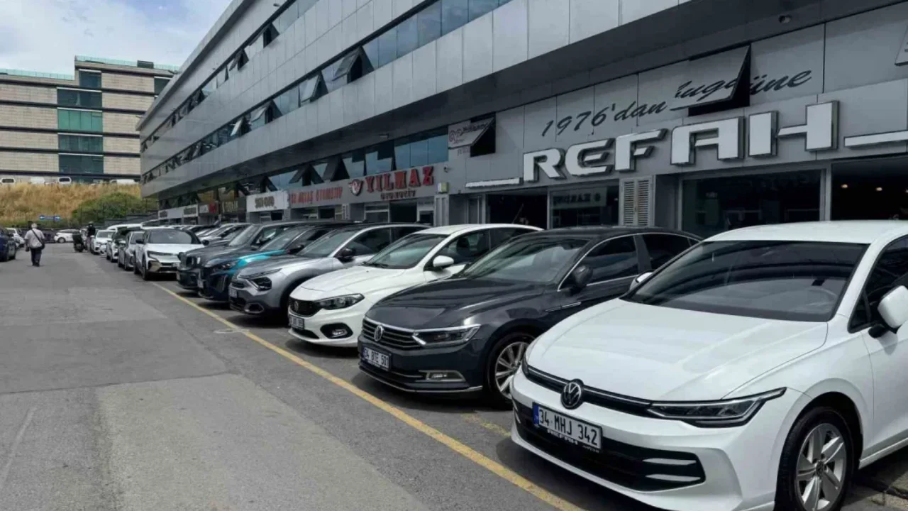 İkinci el araç piyasasında durgunluk sürüyor: Talep zayıf