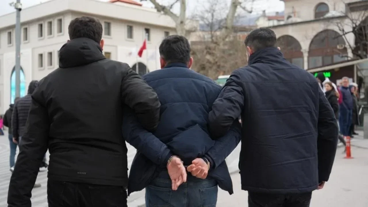 Hırsızın "uyumak için girdim" savunmasına Yargıtay onayı