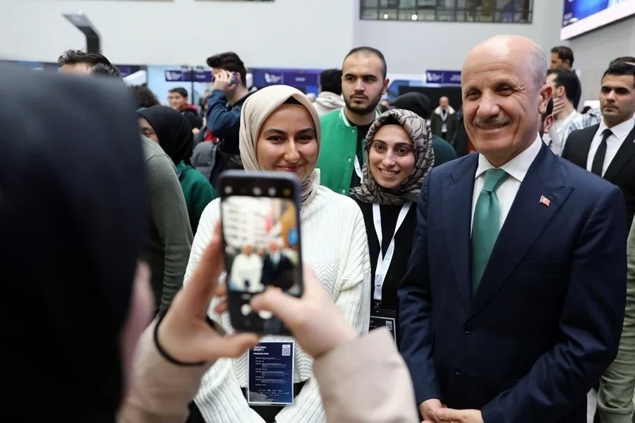 YÖK Başkanı Özvar: YKS'ye girecek gençlere güveniyoruz