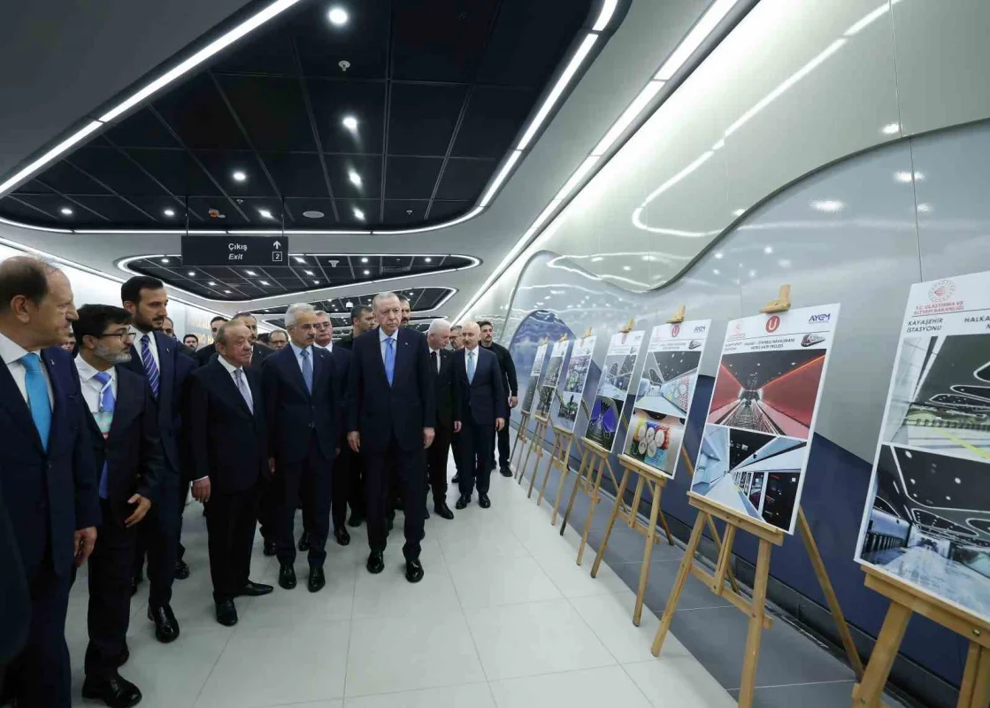 Erdoğan: İstanbul'u kaderine terk etmeyeceğiz