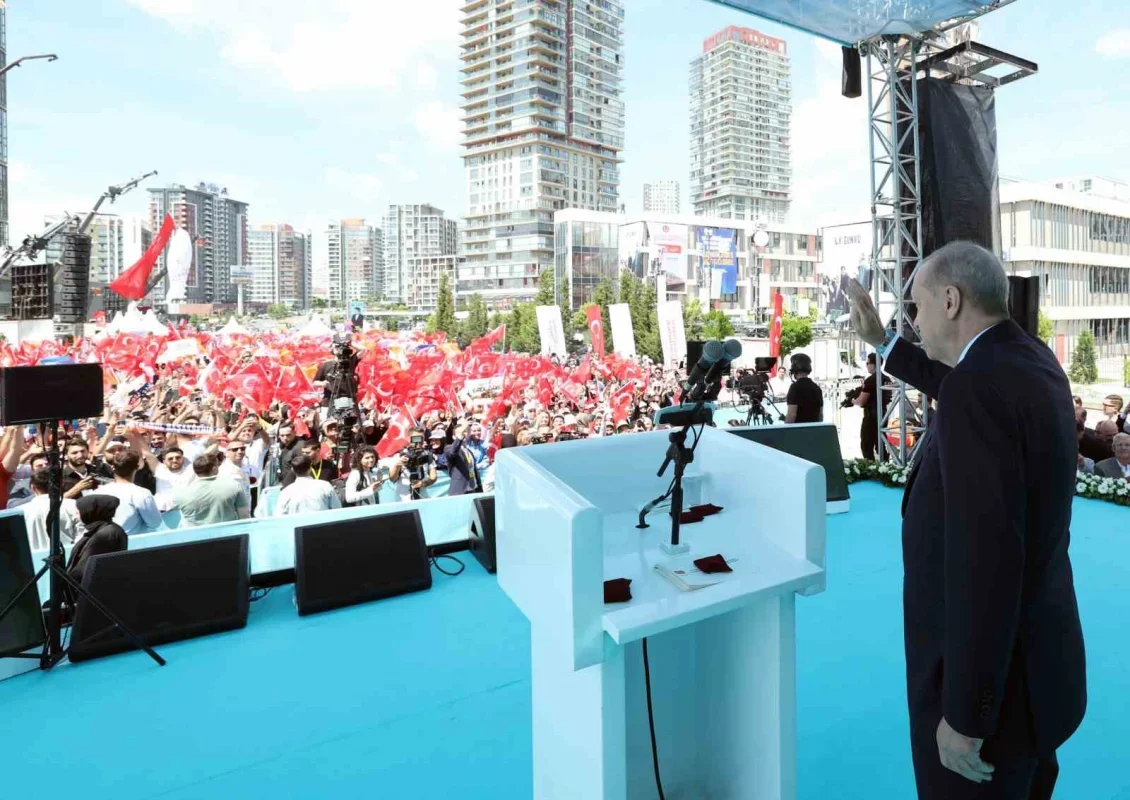 Erdoğan: İstanbul'u kaderine terk etmeyeceğiz