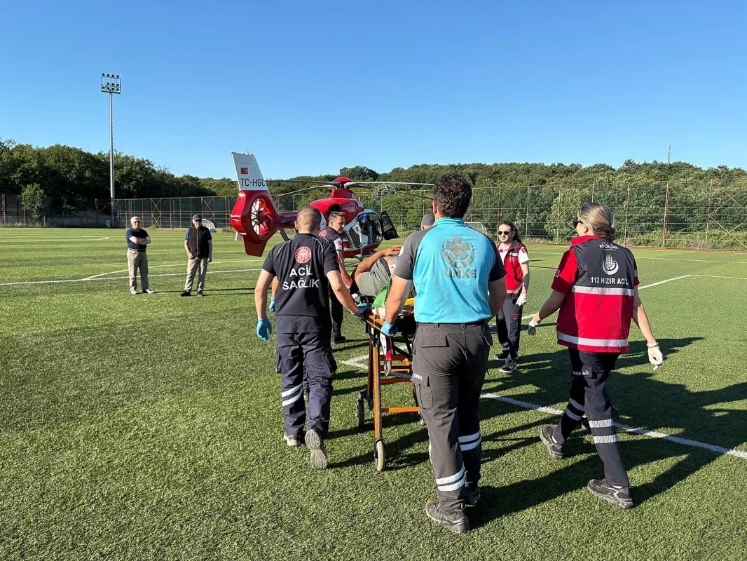 Çatalca'da yamaç paraşütü kayalıklara çarptı, 2 kişi yaralandı