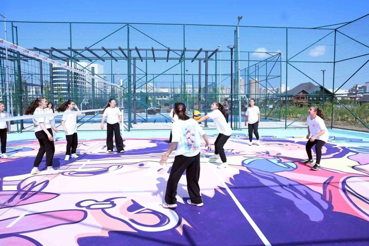 Ankara'da VNL Legacy Court sahası açıldı