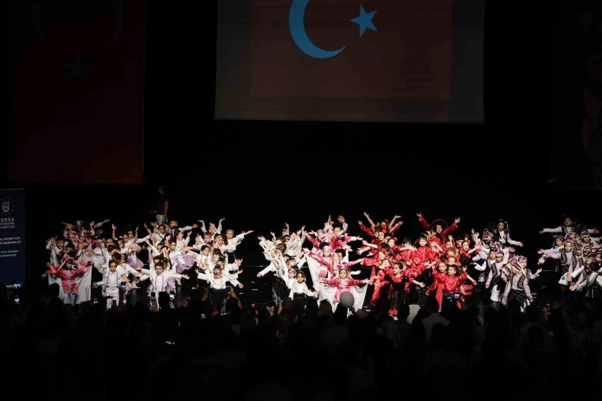 Bursa Yuvam Çocuk Etkinlik Merkezleri'nde yıl sonu gösterisi