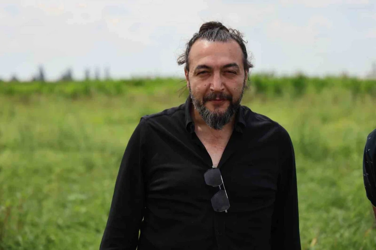 Adana'da sarı karpuz ilgisi arttı: Kilosu 30 liraya çıkıyor