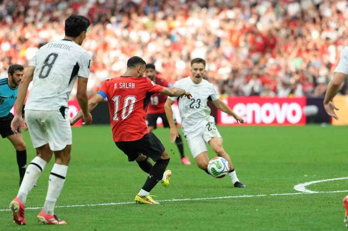 Mısır, Yeni Zelanda'yı 3-1 yendi: Salah sahnede