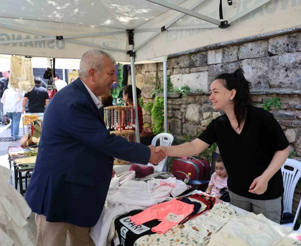 Osmangazi'de Kadın Girişimciler Sokağı Babalar Günü'nde açıldı