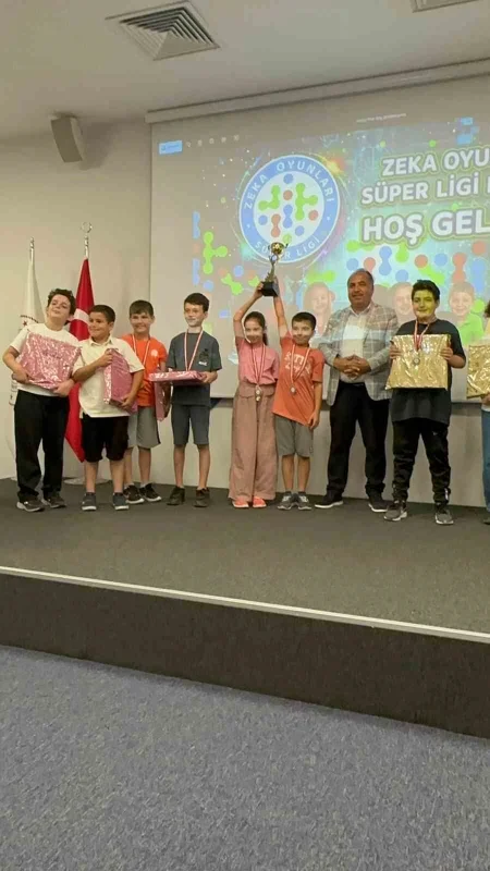 Bursa'da Zeka Oyunları Süper Ligi şampiyonu belli oldu