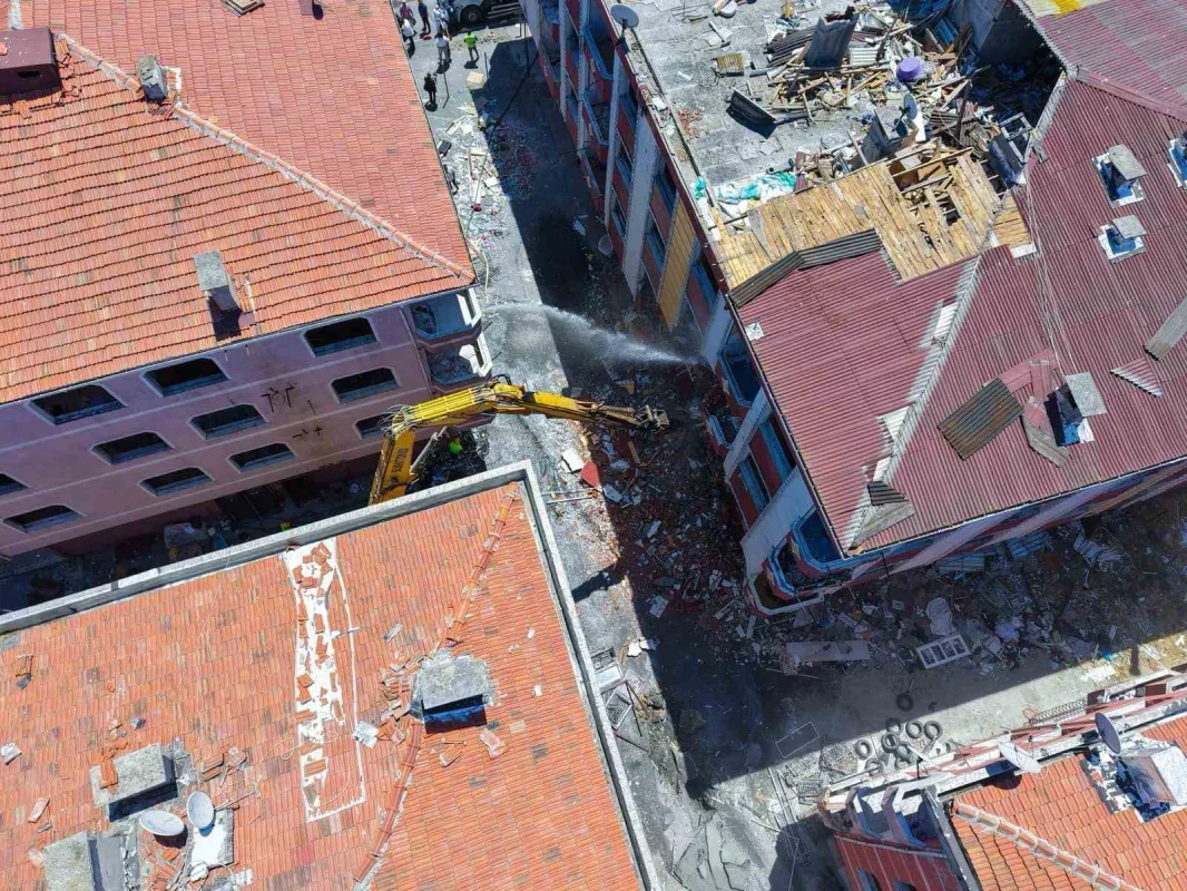Gaziosmanpaşa'da kentsel dönüşüm 169 konutluk projeyle hızlandı