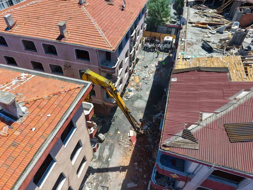 Gaziosmanpaşa'da kentsel dönüşüm 169 konutluk projeyle hızlandı