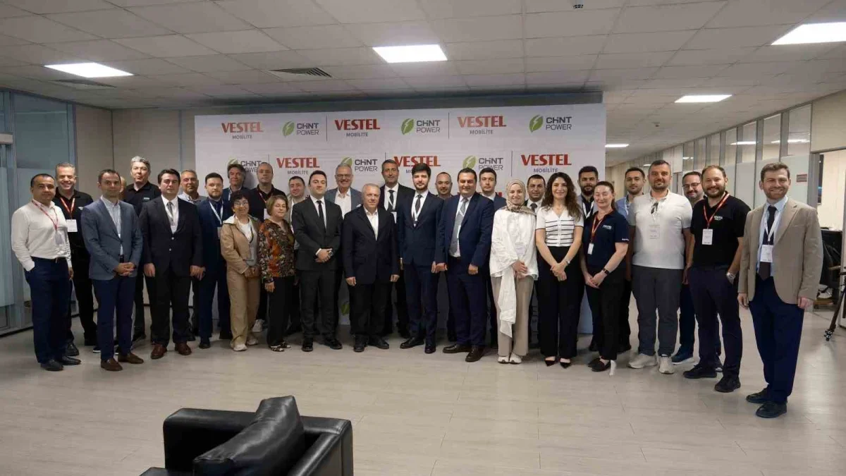 Vestel Mobilite ve Chint Power enerji depolama turu düzenledi