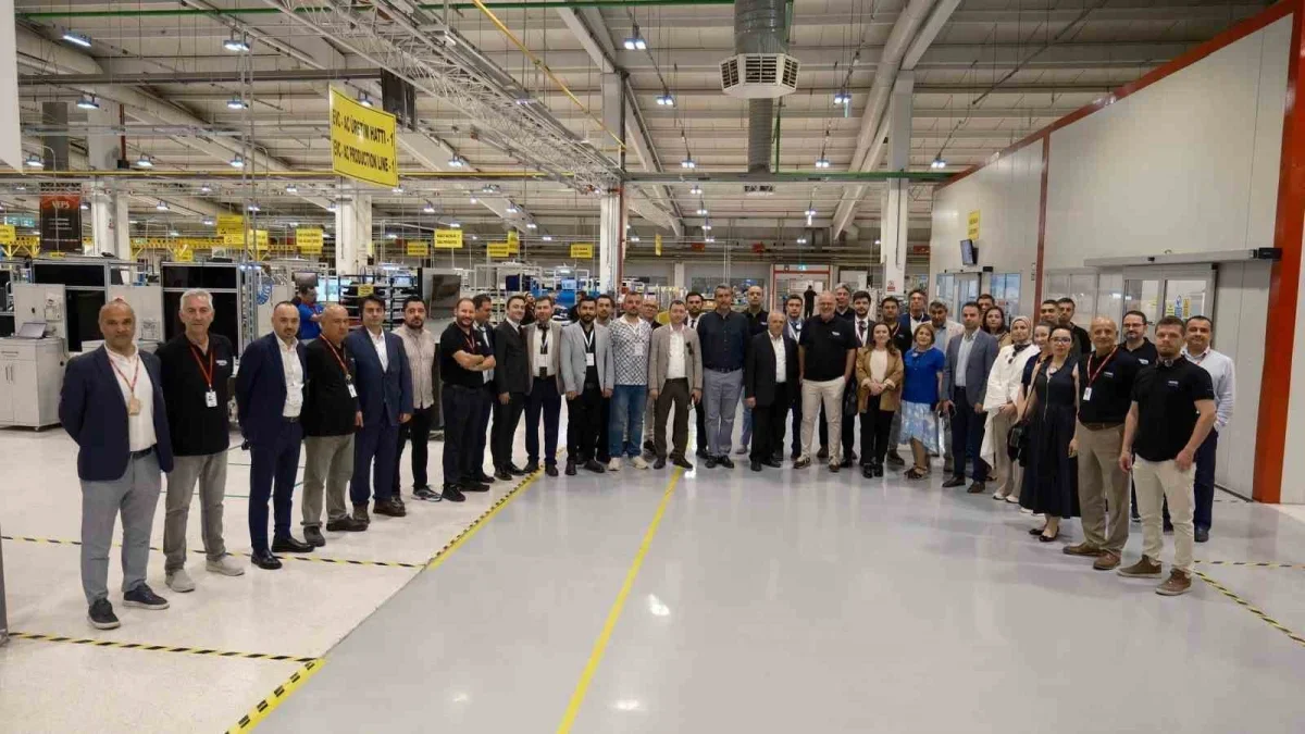 Vestel Mobilite ve Chint Power enerji depolama turu düzenledi