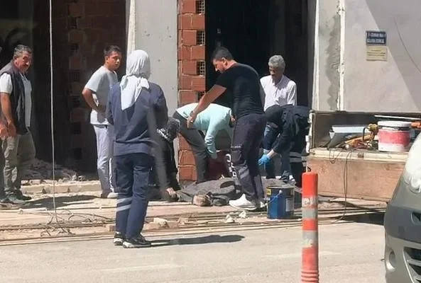 İnegöl'de inşaatta elektrik akımına kapılan usta öldü