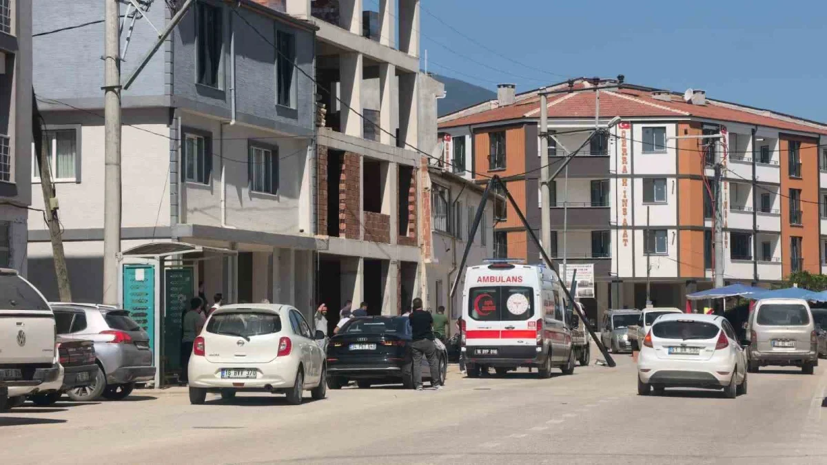 İnegöl'de inşaatta elektrik akımına kapılan usta öldü