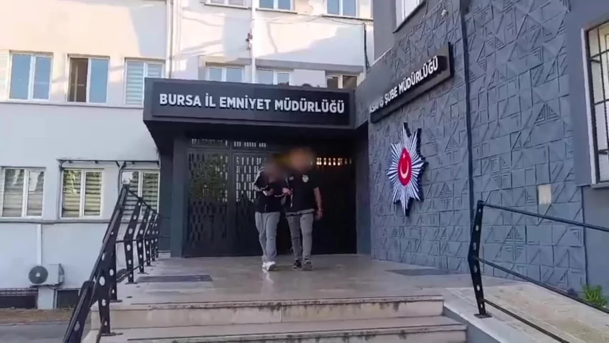 Bursa'da çalınan 3 araç 150 saatlik kamera takibiyle bulundu