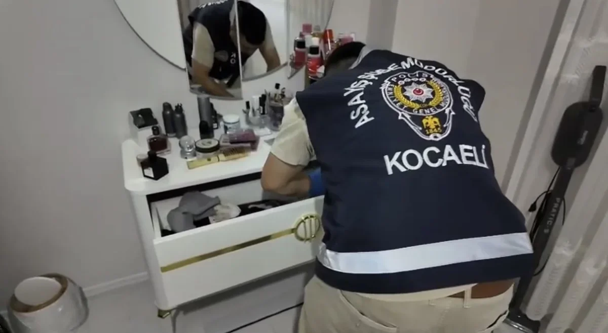 Kocaeli merkezli fuhuş operasyonunda 18 şüpheli gözaltında