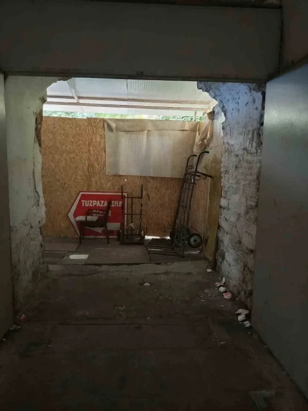 Bursa'da İç Fidan Han 12 yıldır restorasyon bekliyor