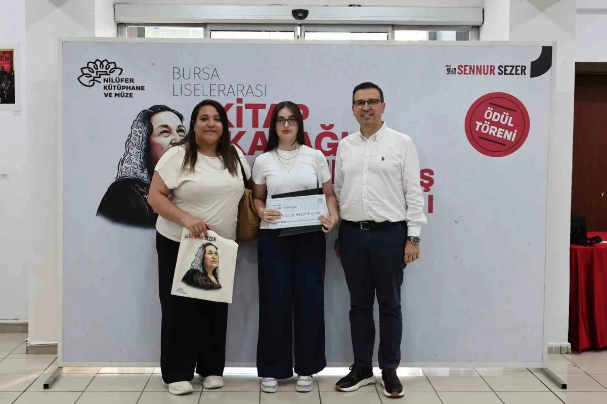 Liselerarası Kitap Kapağı Yarışması'nda kazananlar açıklandı
