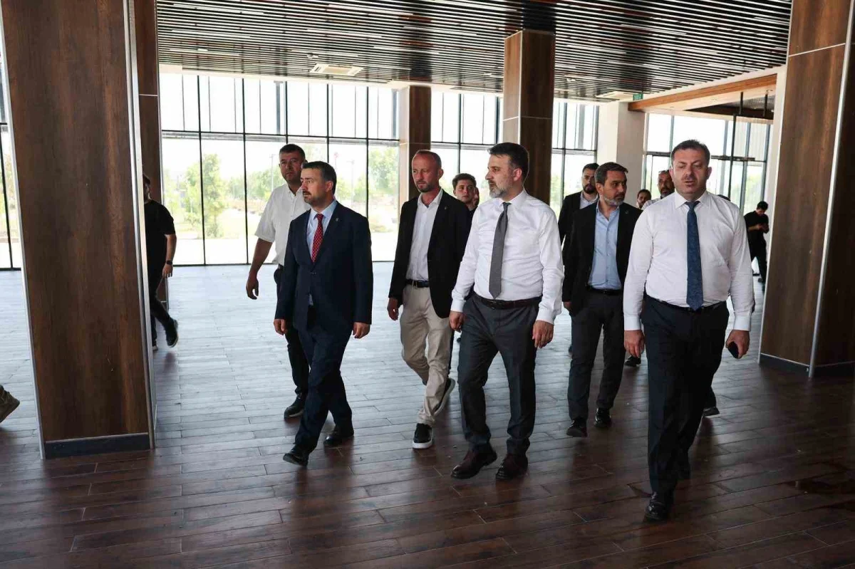 Şahin Biba: Mustafakemalpaşa hak ettiği hizmetleri alacak