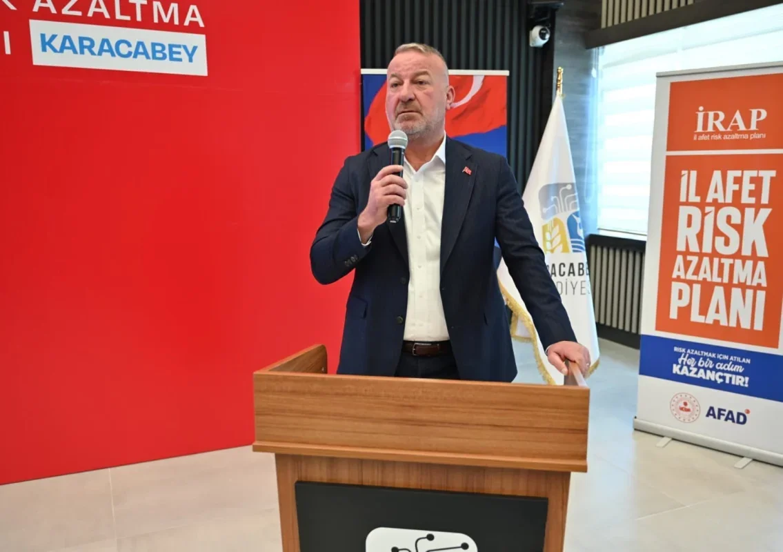Karacabey'de afet riskleri için kurumlar aynı masada buluştu