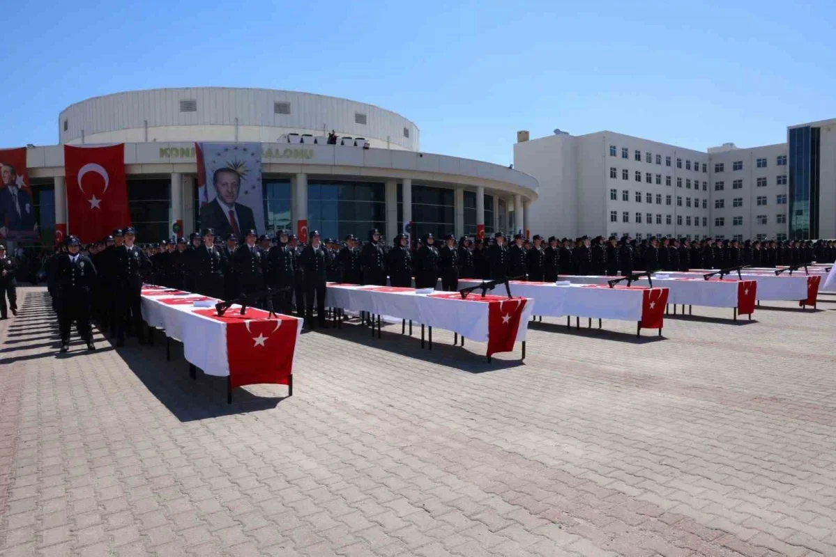 Akyurt Polis Meslek Yüksekokulu'nda 948 kadın polis adayı mezun oldu
