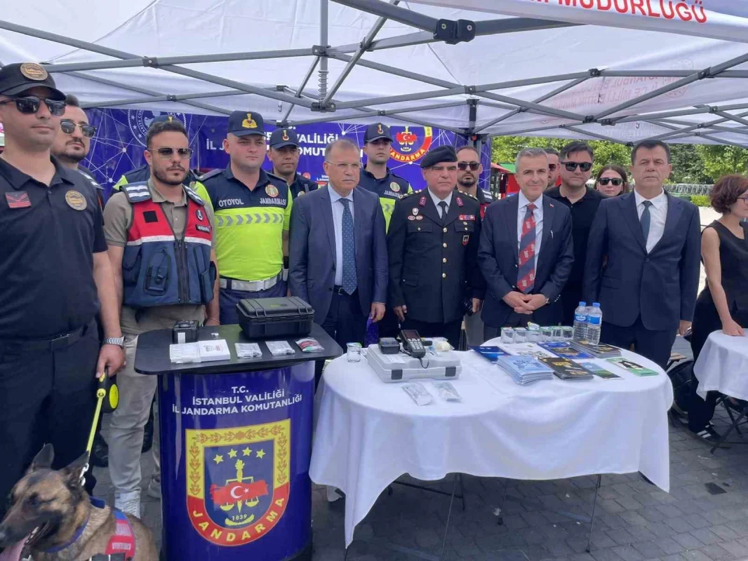 İstanbul'da uyuşturucuya karşı farkındalık programı düzenlendi