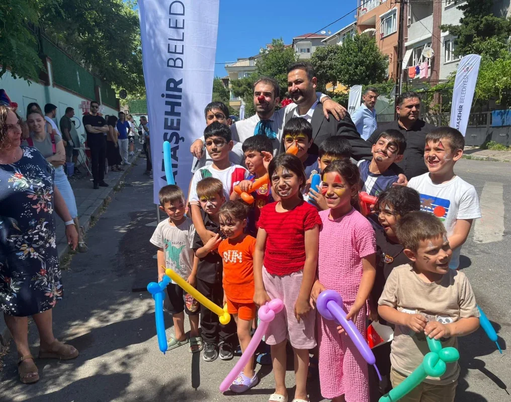 Ataşehir'de Sokaklar Dönüşüyor projesinde ilk adım atıldı