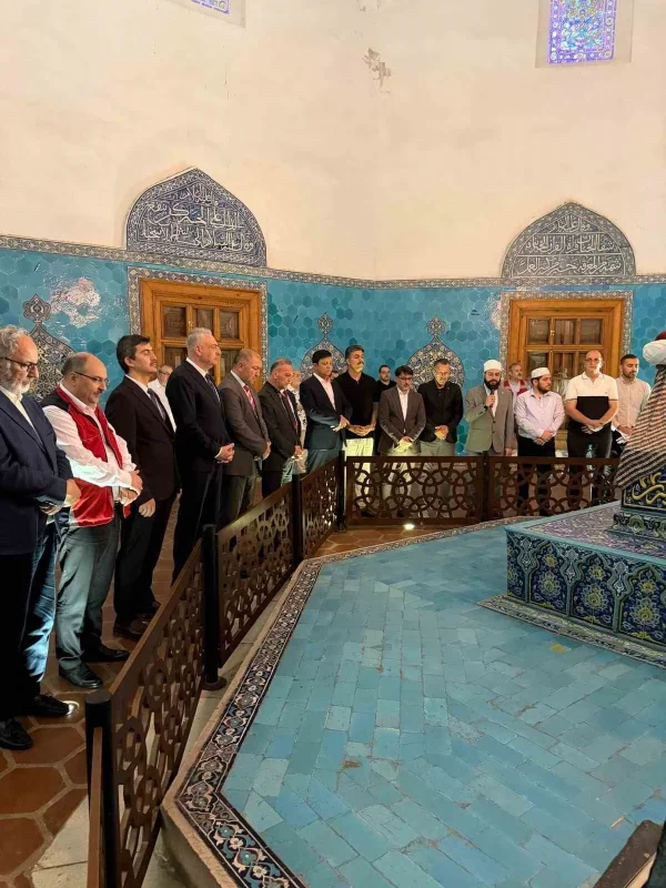 Bursa'da Sultan Çelebi Mehmed Han 605. yılında anıldı