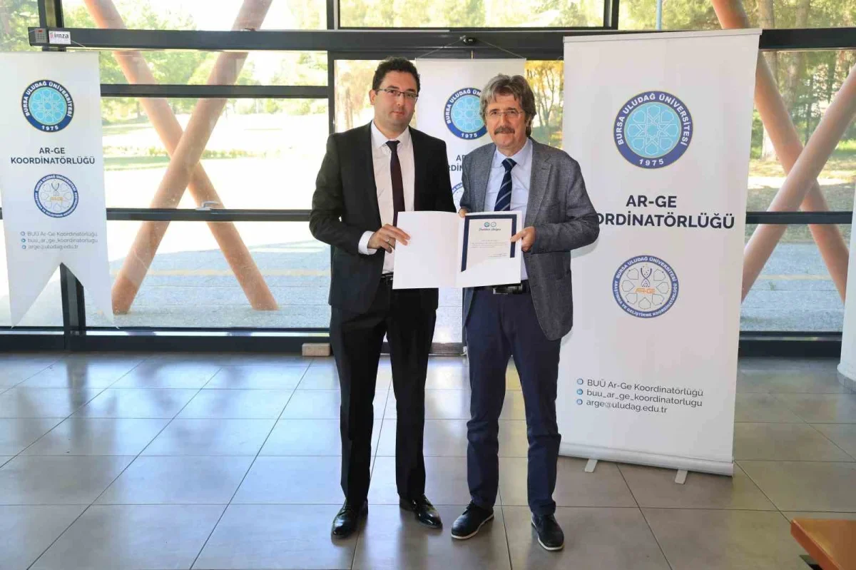BUÜ'de başarılı akademisyenler 17. kez rektörle buluştu