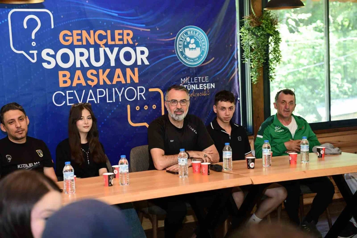 Kestel'de gençler sordu, Başkan Ferhat Erol cevapladı