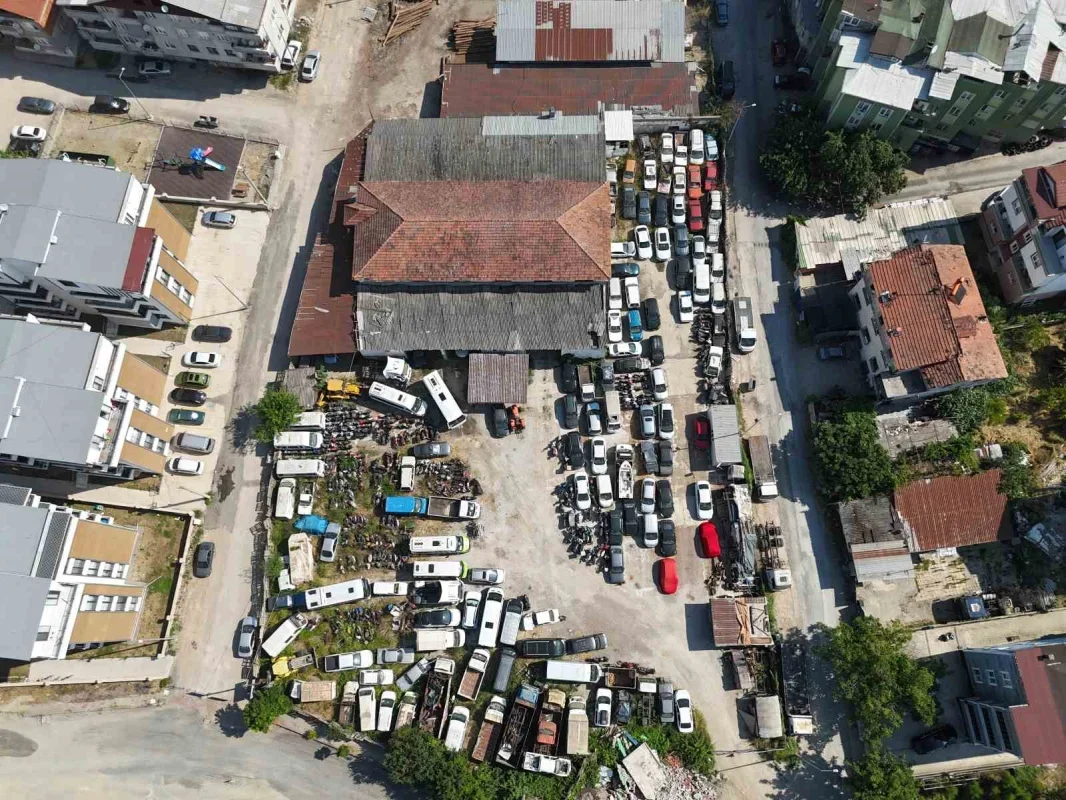 Kocaeli'de yediemin otoparkı doldu: Araçlar yıllardır bekliyor