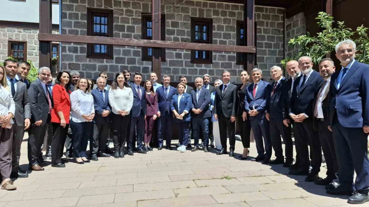 Cevdet Yılmaz: Terörsüz Türkiye yasaları bu döneme yetişebilir