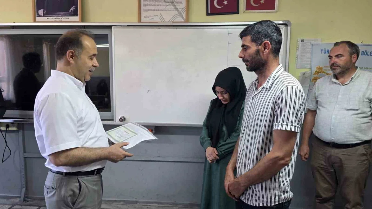 Muhammed Can Özyıldırım'ın karnesi törenle ailesine verildi