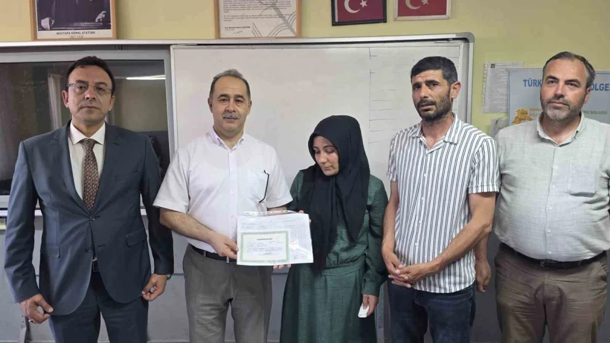 Muhammed Can Özyıldırım'ın karnesi törenle ailesine verildi