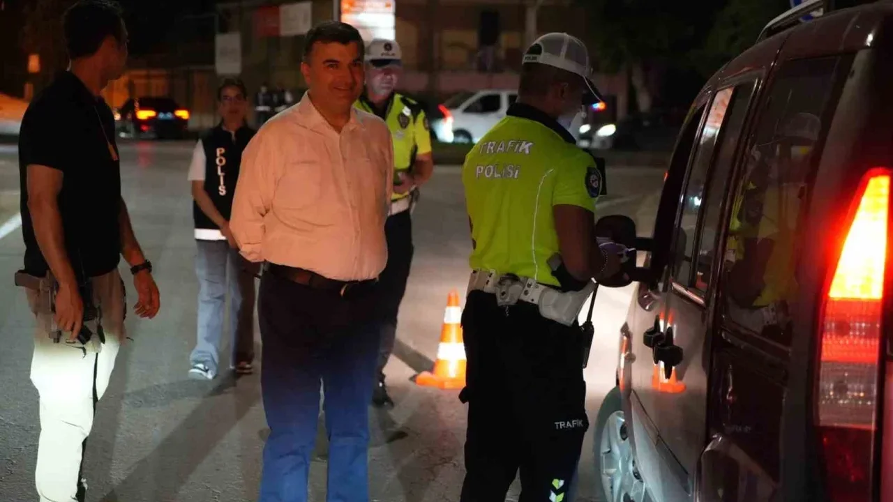 Edirne'de şok uygulama: 17 araca 560 bin lira ceza