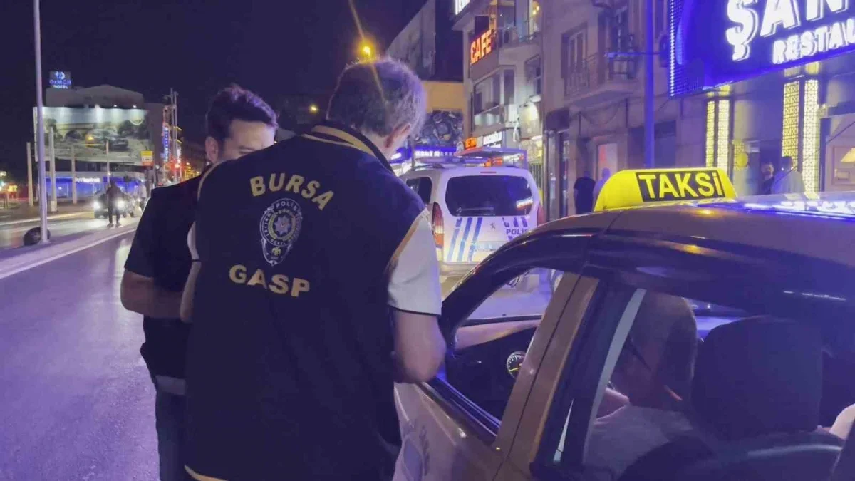 Bursa'da bin polisle huzur operasyonu: Kentte geniş denetim