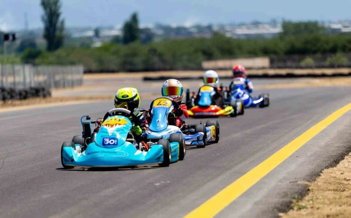 Bursa Motor Sporları Merkezi karting yarışlarıyla açıldı