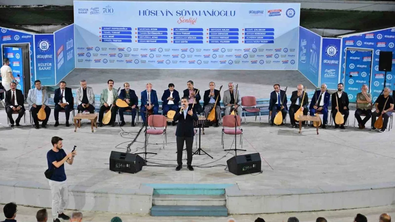 Yıldırım Belediyesi'nden Aşık Hüseyin Sümmanioğlu'na vefa gecesi