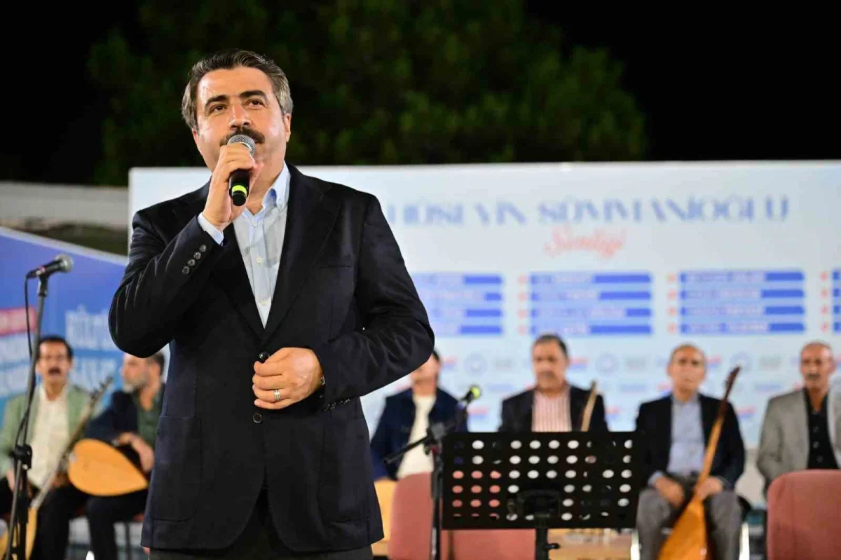 Yıldırım Belediyesi'nden Aşık Hüseyin Sümmanioğlu'na vefa gecesi