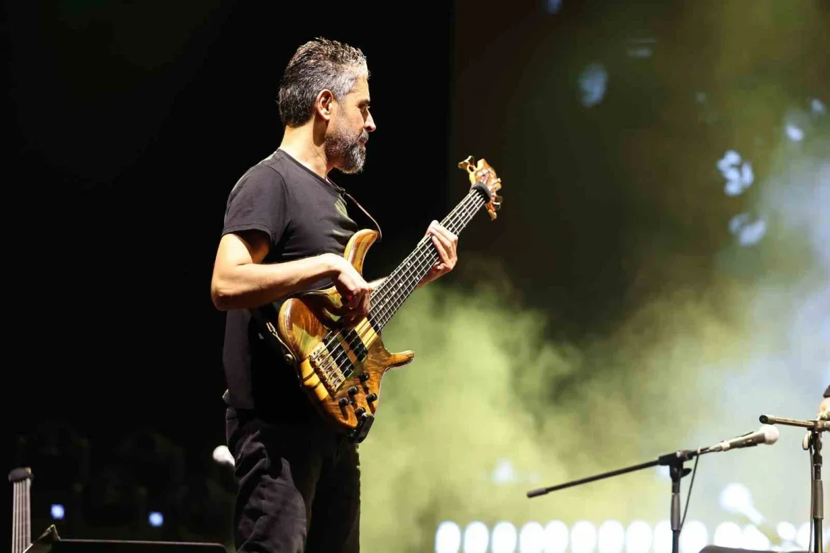 Nilüfer Caz Festivali'nde Musa Eroğlu'ndan unutulmaz konser