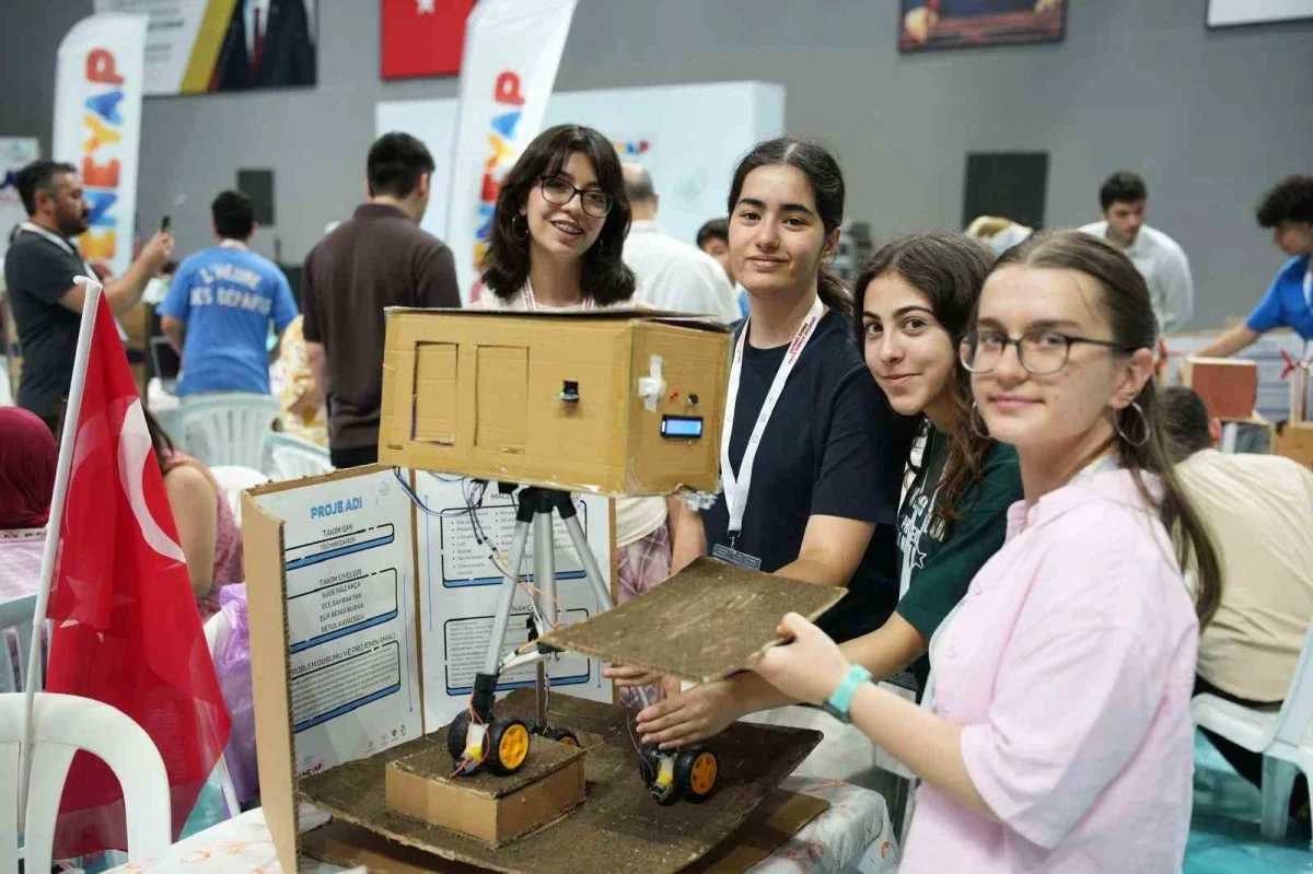 DENEYAP öğrencileri uzay yaşamı için akıllı kapsül tasarladı