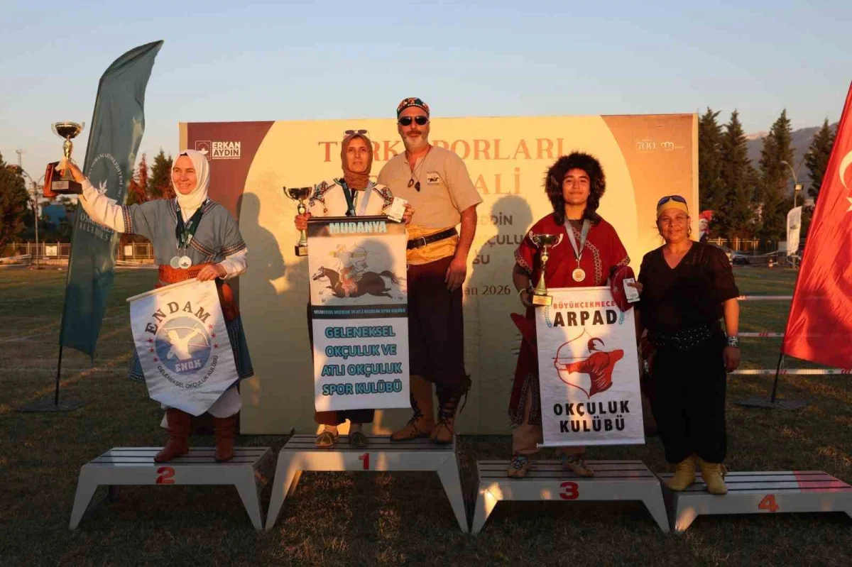 Osmangazi'de Türk Sporları Festivali'ne 500 sporcu katıldı