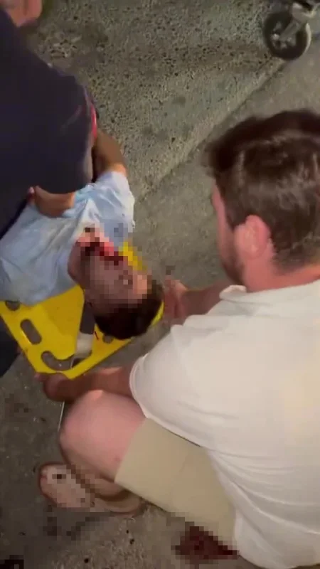 Kocaeli Körfez'de motosiklet yayaya çarptı: 2 ağır yaralı
