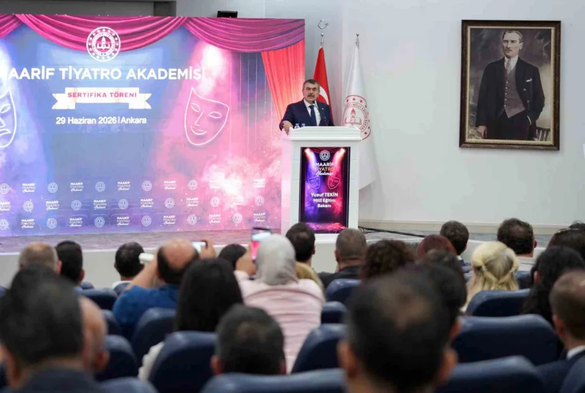 Bakan Tekin: Sanatı eğitim süreçlerinin ayrılmaz parçası görüyoruz