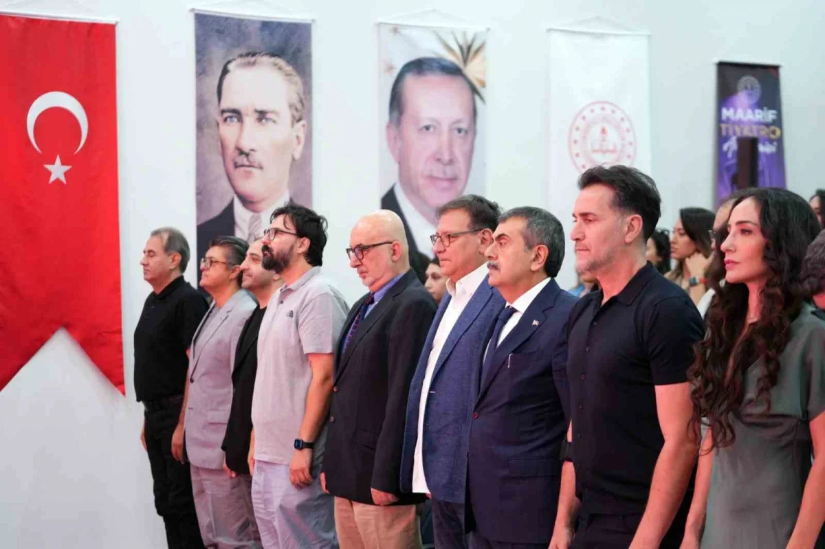Bakan Tekin: Sanatı eğitim süreçlerinin ayrılmaz parçası görüyoruz