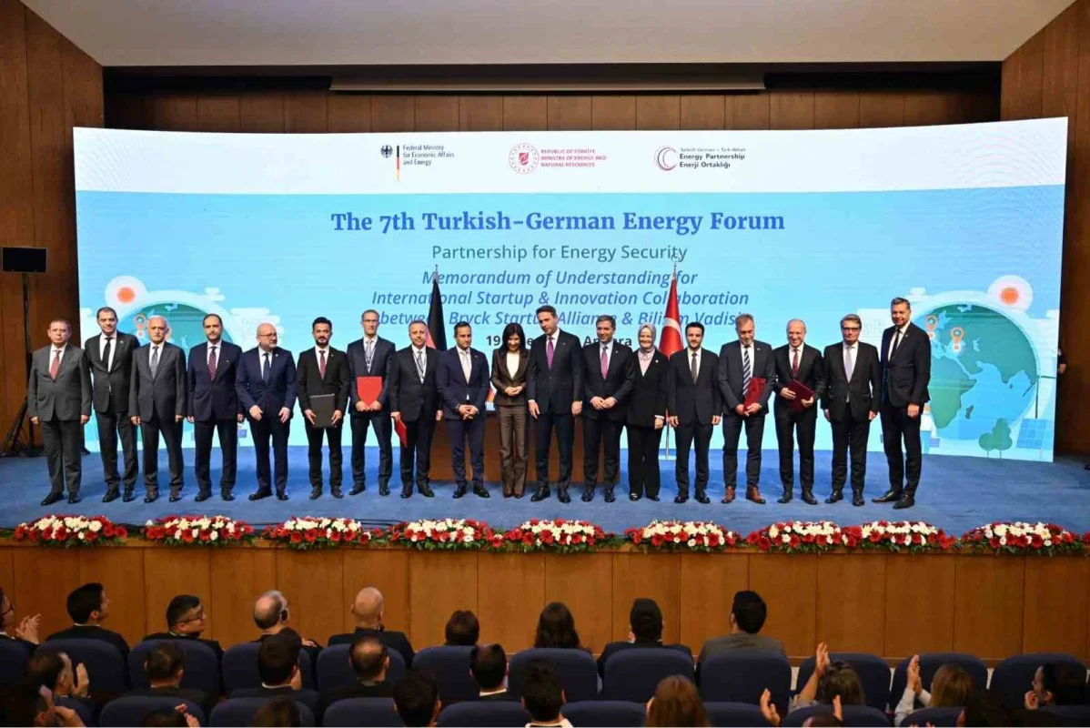 OYAK Çimento ve Pure Energy'den enerji dönüşümünde iş birliği