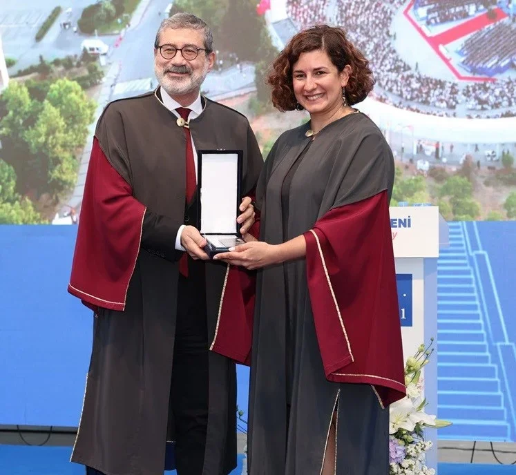 Sabancı Üniversitesi 2026 mezunlarını törenle uğurladı