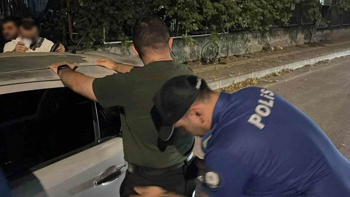 Bursa'da Kestel ve Gürsu'da 14 aranan şahıs yakalandı
