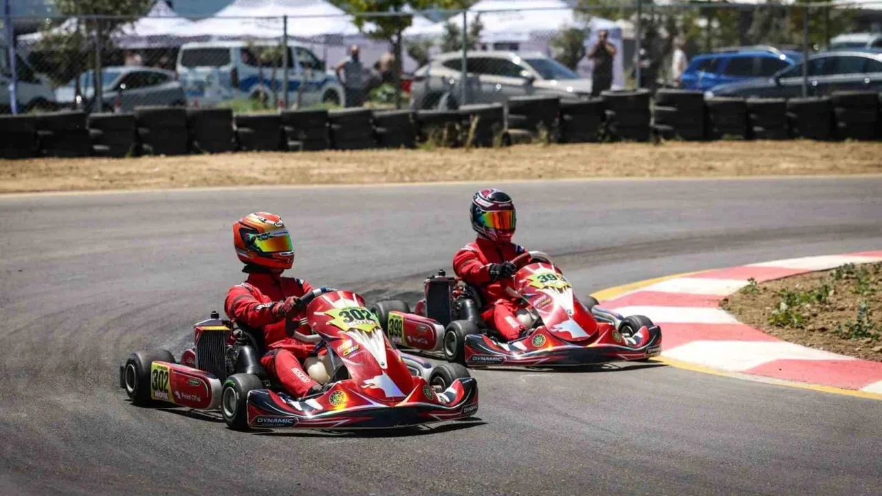 Dynamic Racing Team Bursa'da 3 kategoride birinci oldu
